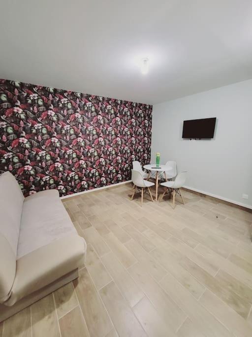 פיירפיט-סור-סיין Family Flat Stade De France Airport Cdg Le Bourget "Appart'7" מראה חיצוני תמונה